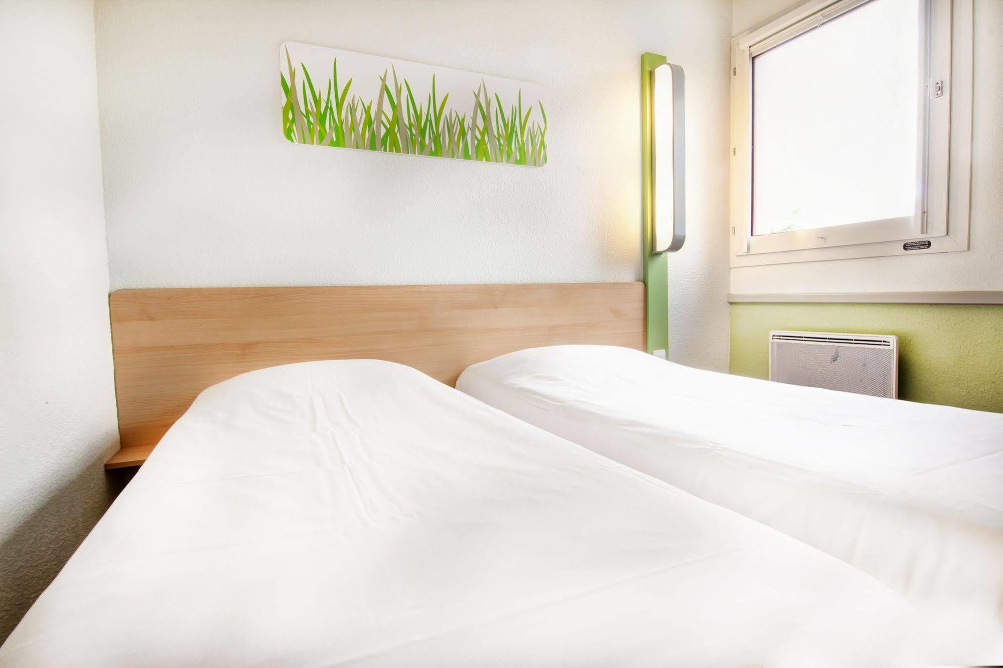Ibis Budget Châteaudun Exteriér fotografie